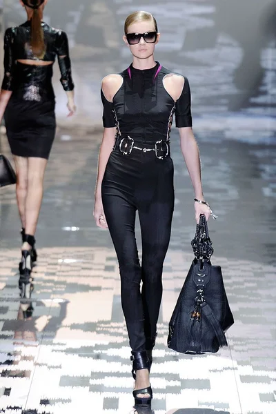 Look 33